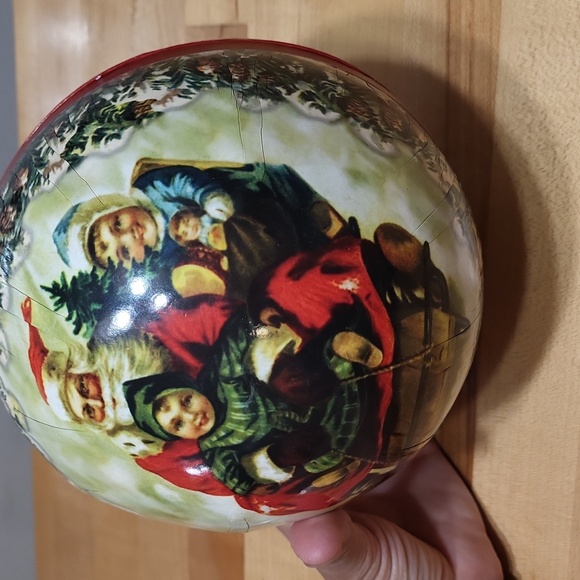 Vintage Germany Paper Mache Large Candy Ball Container - Picture 5 of 7